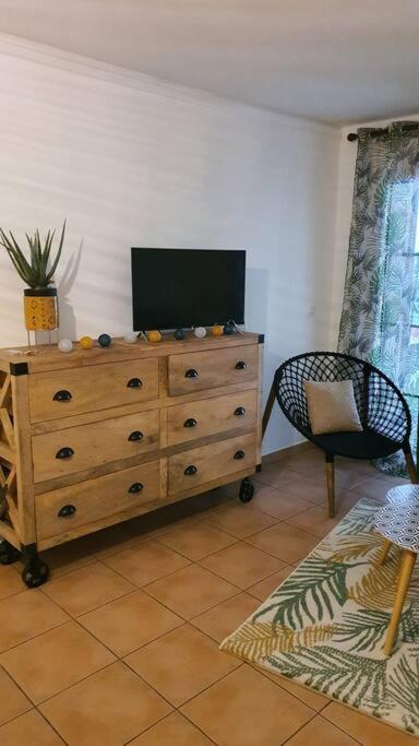 Studio Cosy, Vue Sur Mer Villages Vacances Sainte Anne Cheques Vacances Acceptes Εξωτερικό φωτογραφία